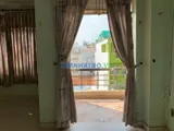 Phòng 42m2 có ban công, toilet trong phòng - Ảnh 2