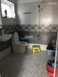 Nhà mặt tiền nguyễn thái bình có 8 phòng rộng cho thuê trọ, làm vp hay phòng dạy học đều thích hợp - Ảnh 5