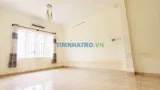 Phòng trống lớn 40m2, cửa sổ lớn, d2 nối dài, p.25 - Ảnh 1