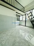 Phòng trọ có gác cửa sổ trời lớn - Ảnh 3