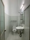 Nhà cho thuê hẻm 28 đường 45, P.Hiệp Bình Chánh - 2 tầng (sd 84m2) Gồm 2pn2wc Giá 8tr/tháng - Ảnh 2
