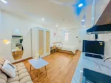 CHO THUÊ STUDIO TONE ẤM – FULL NỘI THẤT – CỬA SỔ LỚN – GẦN SÂN BAY TÂN SƠN NHẤT - Ảnh 1