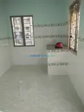 Phòng mới xây.có hành lang ban công.thoáng mát