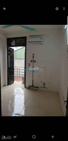 17/05 cho thuê phòng vào ở được luôn vệ sinh khép kín 18m2, địa chỉ 285 đội cấn, ba đình, hn