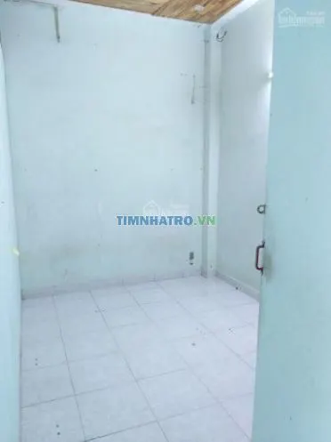 Cần cho thuê phòng trọ mặt tiền quận 11, giá 1.500.000 /tháng .lh 0938331898