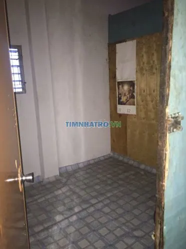 Phòng trọ gác gỗ, giá bình dân, 1 người ở, cửa thg