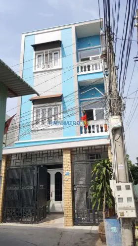 Cho thuê phòng trọ thị xã dĩ an 18m²