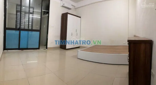 Căn hộ 30m2 tại xuân thuỷ - cầu giấy. siêu đẹp, khép kín, có vách kính 4,5tr/th, lh 0902112556