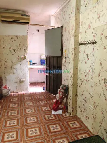 Phòng ở 16m2 cho 1-2 người ngõ gốc đề