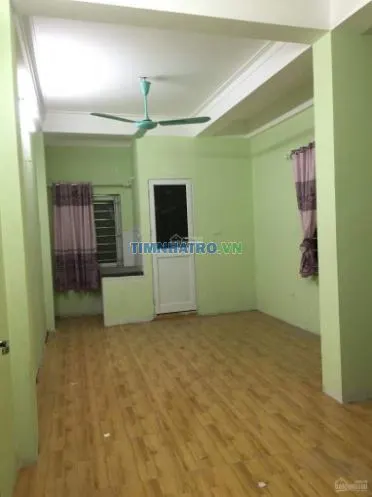 Chính chủ cho thuê phòng trọ 28m2, trung hòa, hà nội, 3.3 triệu/tháng