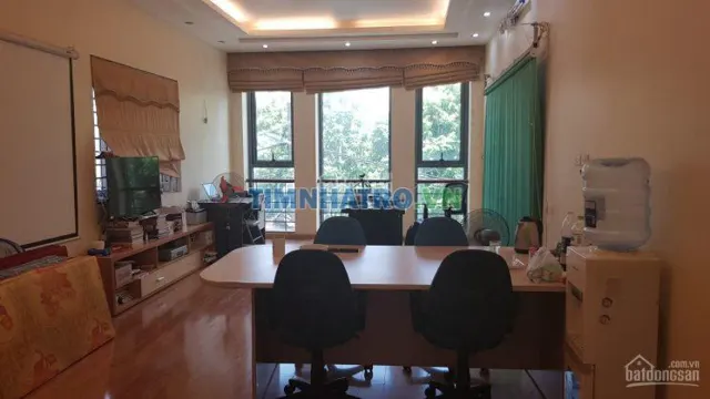 Cho thuê tầng 2 nhà 133 ngõ 297 trần cung - mặt tiền quay ra trường cao đẳng y dược asean - 5 tr/th