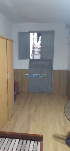 Cho thuê phòng 16 m2 tầng 1 có sân rộng