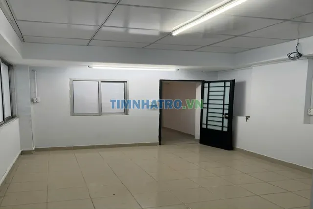 Phòng trọ mặt tiền quận 3 ( cư xá Đô Thành)