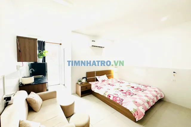 PHÒNG BAN CÔNG NGAY NGÃ 4 PHÚ NHUẬN – 5 triệu x/tháng