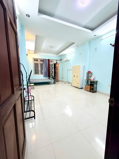 TRỌ 1PN 40m2 - BAN CÔNG - WC RIÊNG - QUẬN 2 - GIÁ 4TR
