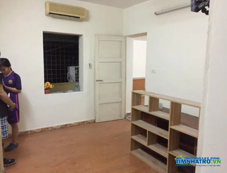 Cho thuê căn hộ 65m2 2 pn phố tôn thất tùng