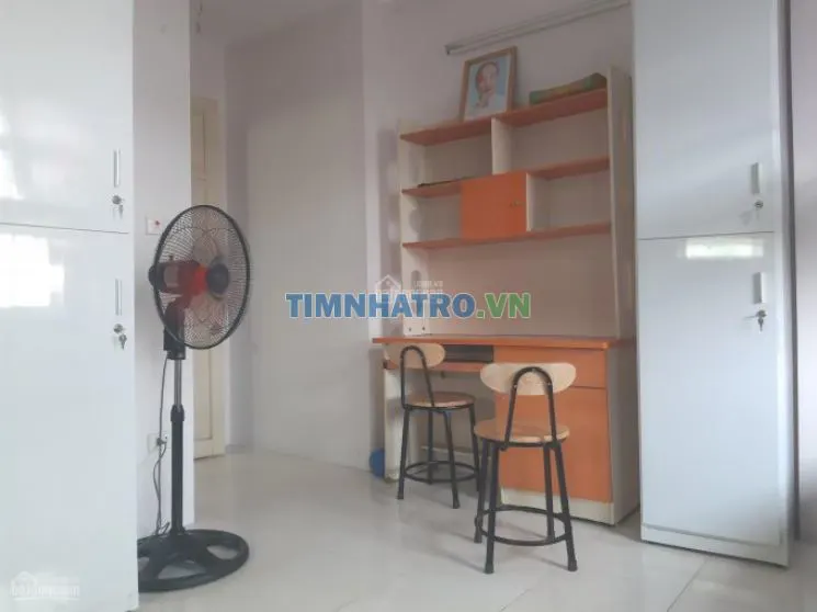 Phòng ở nhóm đủ đồ, đẹp, thoáng, tiện nghi