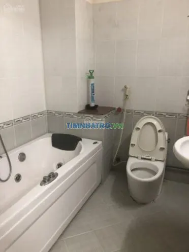 Cho thuê phòng dt 25 - 40m22 đường phó đức chính, đầy đủ nt như hình giá 5tr5 - 6tr5
