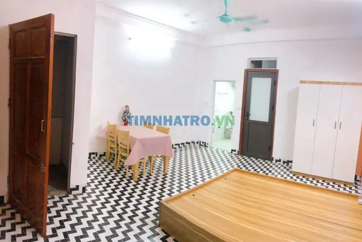 Cho thuê phòng 30m2 ban công full đồ 66atriều khúc