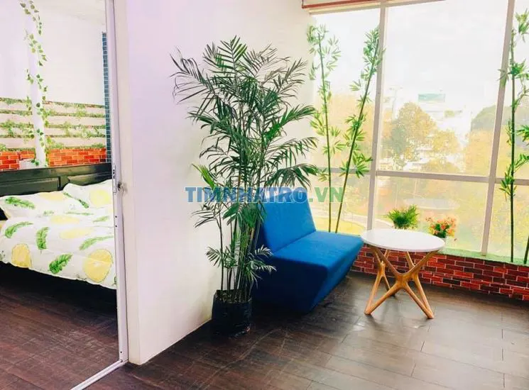 Phòng cao cấp 30m2 đủ tiện nghi– cách mạng tháng 8