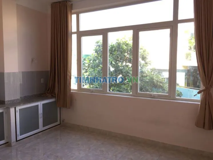 Phòng trọ ngay trường đại học công nghiệp tp.hcm
