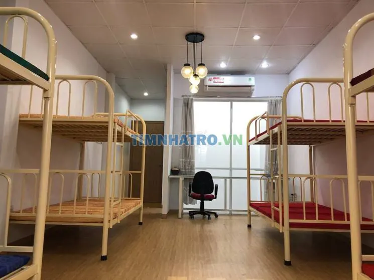 Quận 4, ở ghép 1.6 triệu/người bao gồm tất cả phí