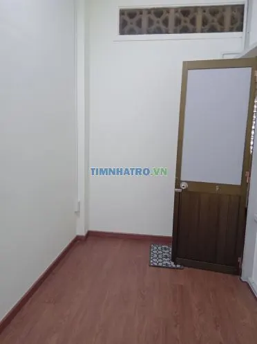 Nữ Nhân Viên Văn Phòng thuê phòng- Q. Phú Nhuận