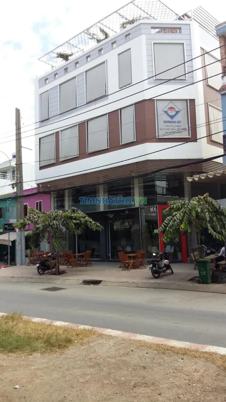 Cho Thuê Nguyên Căn Số 230 Nguyễn Văn Quỳ, P