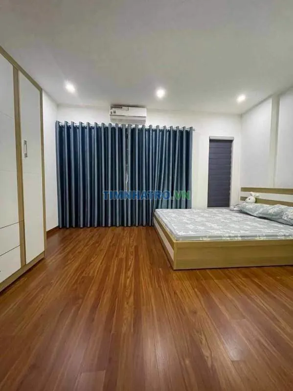 Nhà Hiện Đại Hộ Gia Đình Thang Máy Xuân Đỉnh 40M2 Giá 5,5Tr/Th