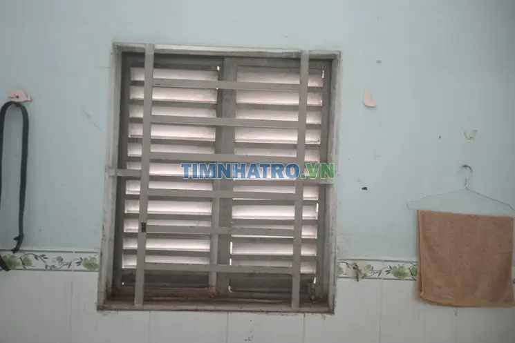 Cần người ở ghép chung cho vui