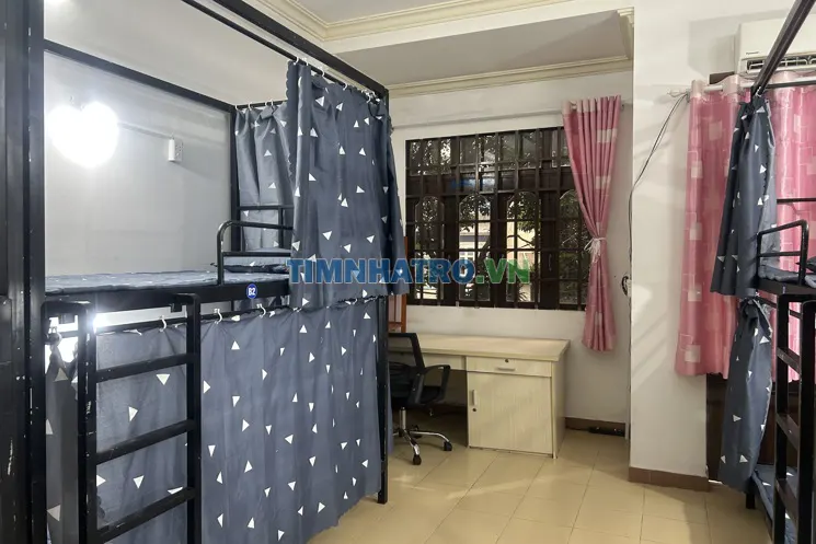 Tìm Nam ở ghép ký túc xá mới, xanh mát, đg D2 Nguyễn Gia Trí (T6/2025)