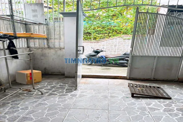 Nhà cho thuê hẻm Hồ Văn Tư, p .Trường Thọ. Trệt + lầu, 2pn1wc giá 7tr