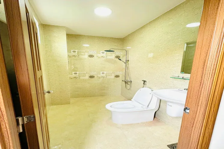 Thuê Nhà Mặt Tiền Tân Bình – Siêu Đẹp, Giá Siêu Rẻ!