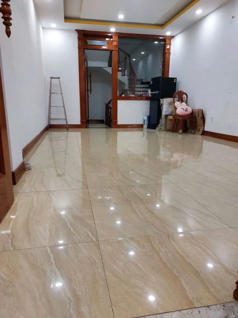 Cho Thuê Nhà Nguyên Căn Tân Bình - 35 Triệu/Tháng - Vị Trí Đắc Địa