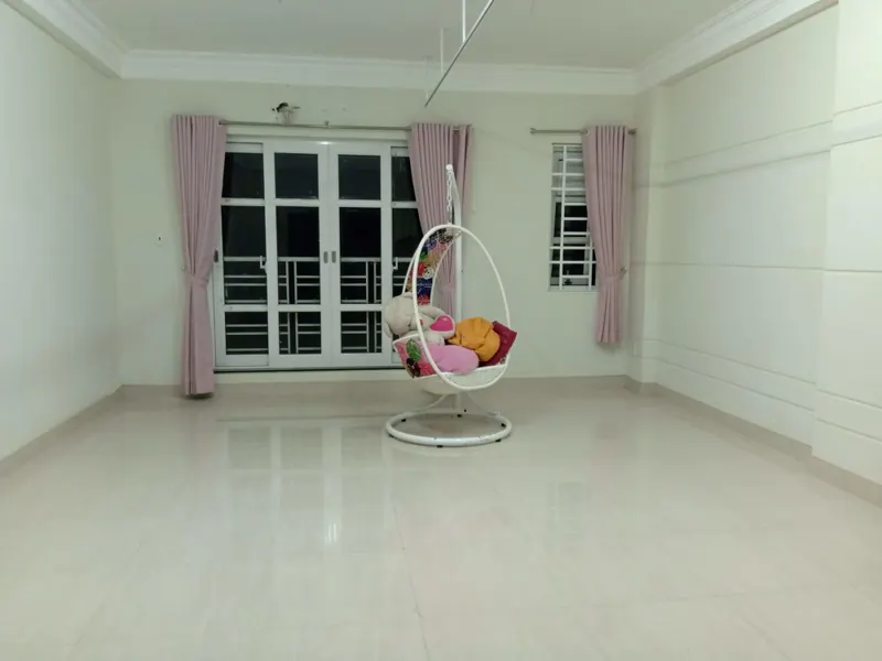 Phòng trọ có ban công mới sạch đẹp giá rẻ 35m2 Quận 3 gần khu vui chơi thỏ trắng