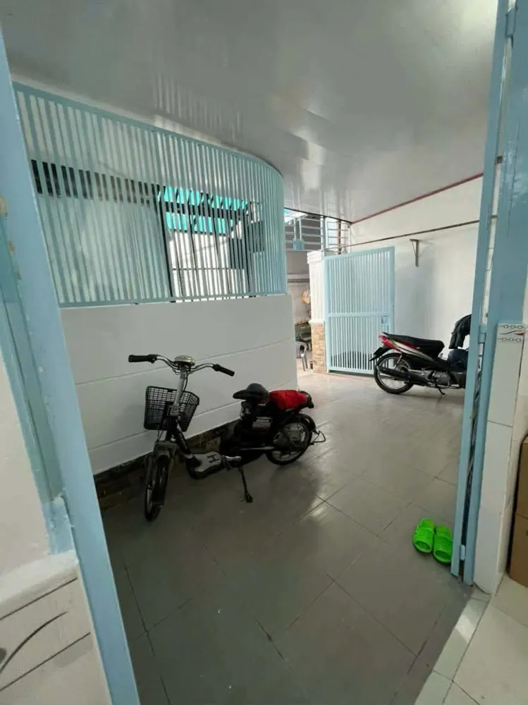 NHÀ CHO THUÊ Đường số 8 P. LINH TÂY - TP THỦ ĐỨC, 3pn2wc giá 8tr TL