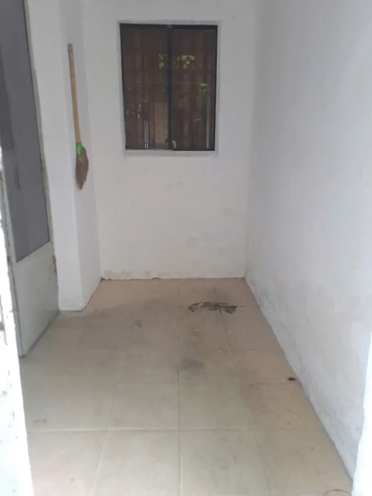 Cho thuê nhà Đường Kha vạn cân, P. Linh chiểu, DT 31m2 - 1 trệt 1 lầu, 1pn1wc Giá 6tr/tháng