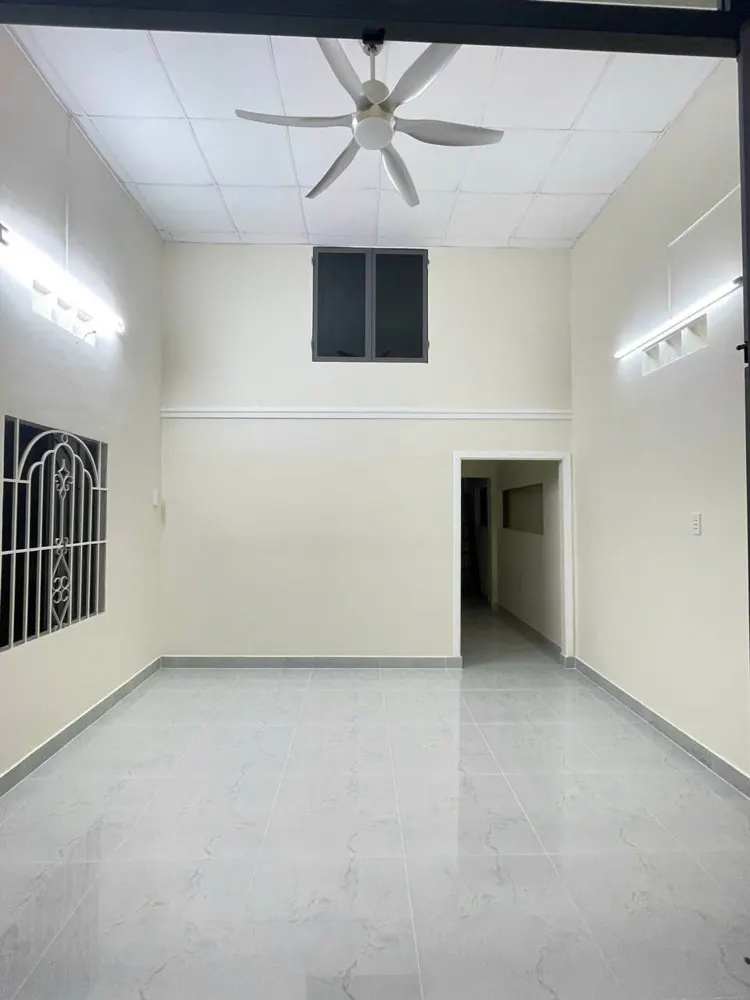(Giá 8tr) Nhà nguyên căn Đường 26, P. Linh Đông – full máy lạnh – 8tr/tháng - 2pn1wc - hẻm xe tải
