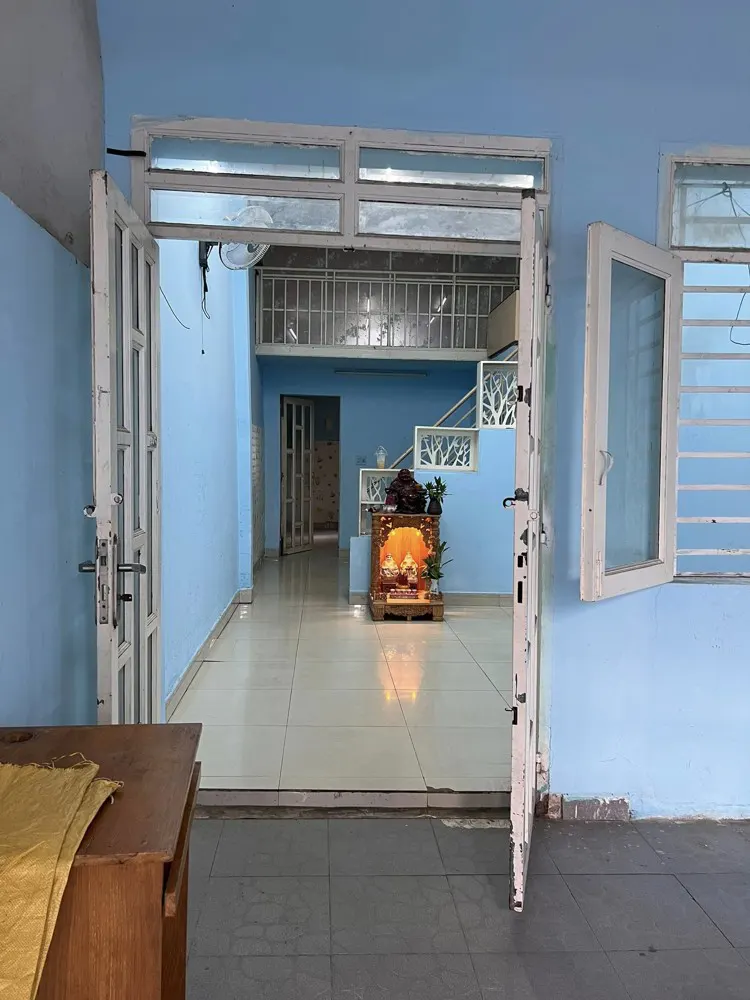 Cho thuê nhà Nguyên căn, mặt tiền đường 37, Phường Hiệp Bình Chánh, 2pn1wc giá 9tr