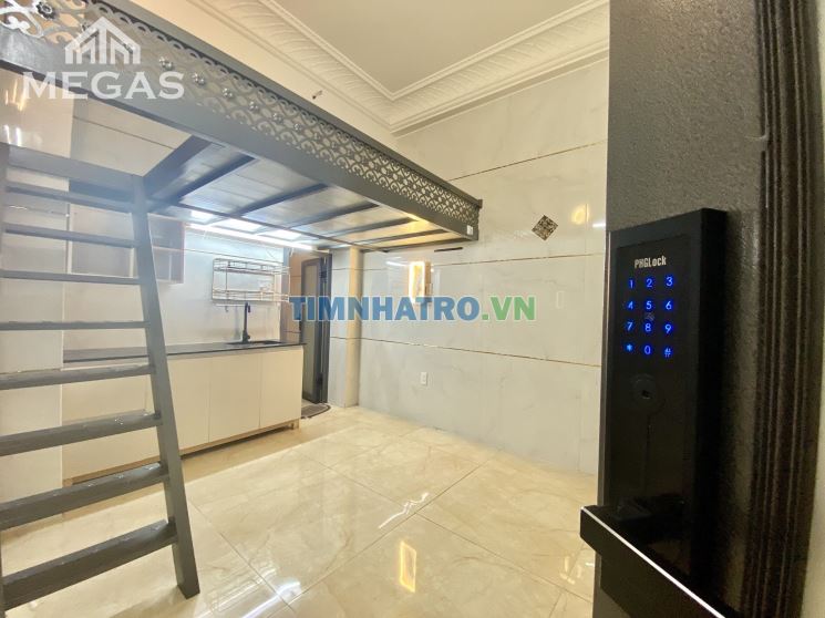 Nhượng phòng bình tân 30m2 giáp quận 6