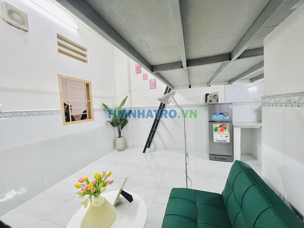 Chính Chủ Cho Thuê Phòng Trọ Mới 100 20M² Có Gác Lửng Thang Máy Quận Bì