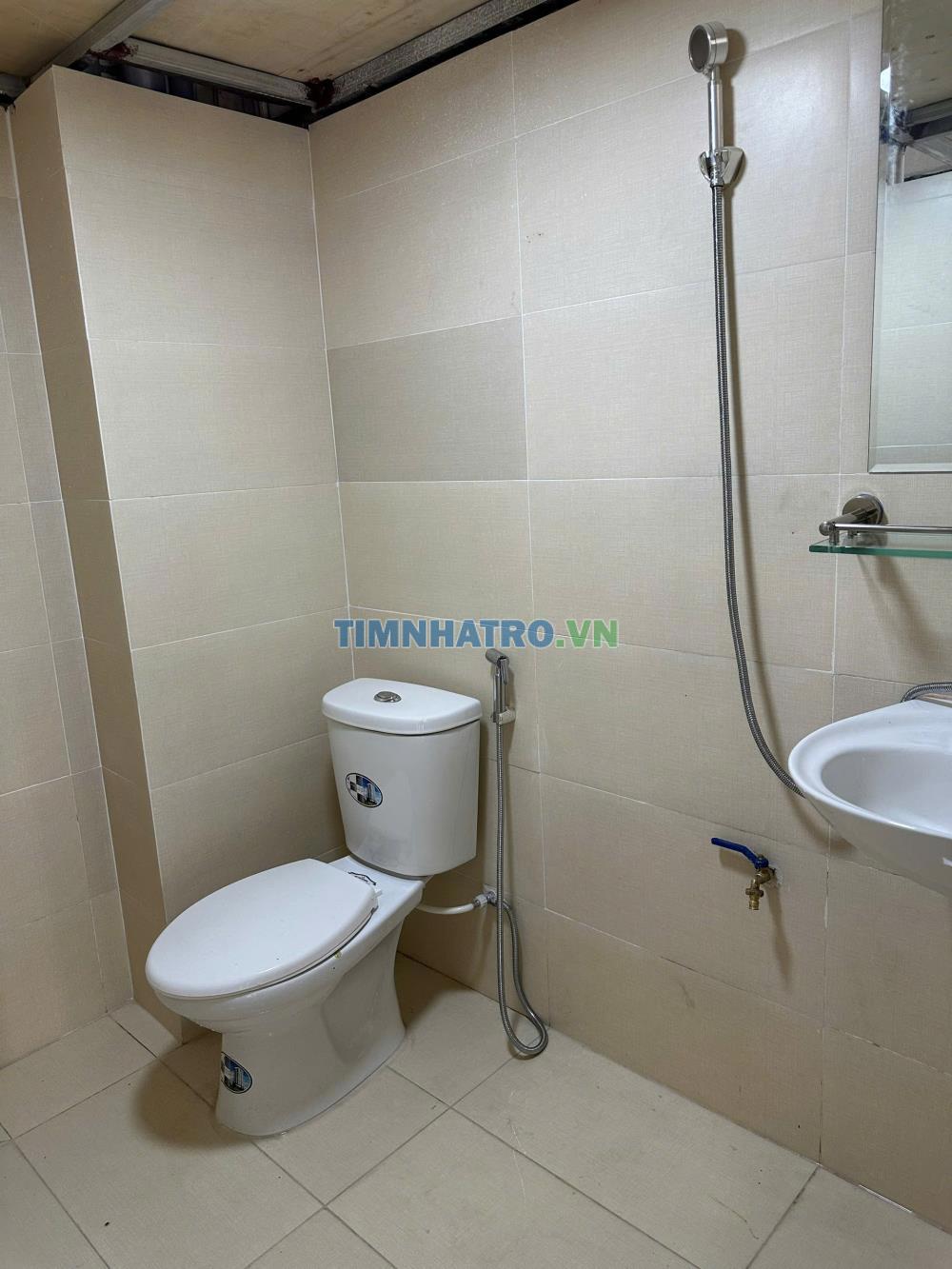 Phòng Trọ Mới 100%, Diện Tích 25 M2, Pn 1 Wc Gác Xép Ô Tô Đỗ Cửa, Chỉ Trừ