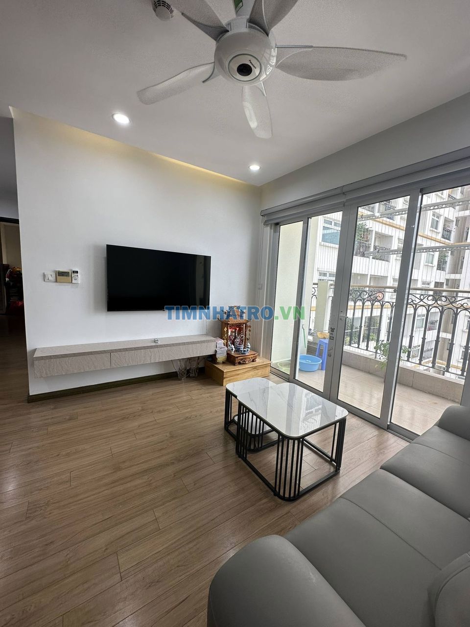 Cho Thuê 2Pn2vs Căn Hộ 70M2 Giá Chỉ 12 - 13 Triệu Tai Hoà Bình Green City 505 Mk