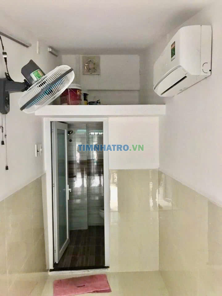Cho Thuê Nhà Nội Thất: 40M2, Giá Rẻ Khu Cán Bộ Mặt Tiền 152 Lý Chính Thắng, P