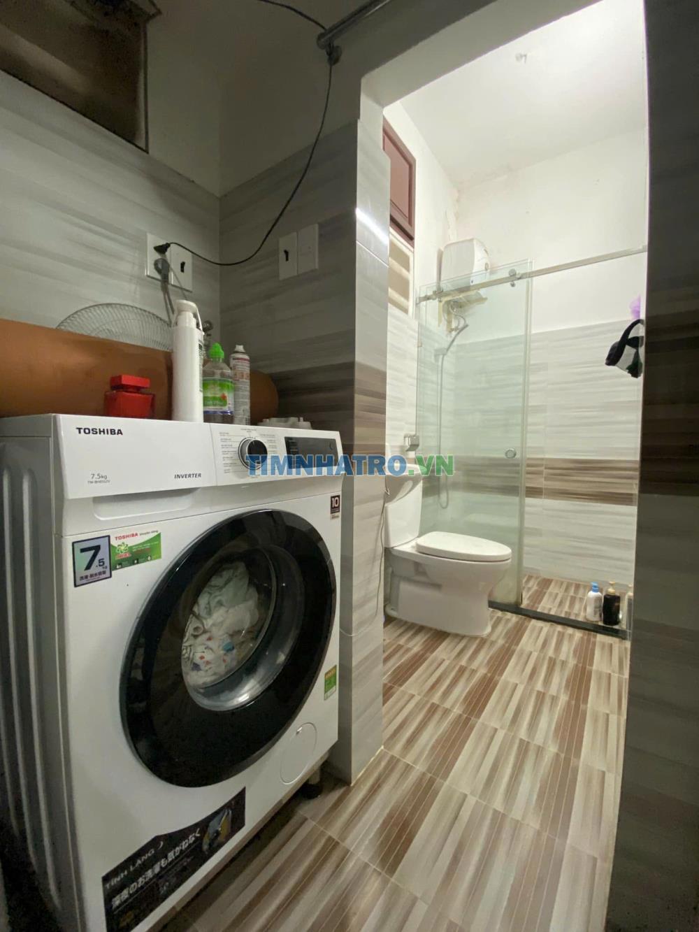 Cho Thuê Nhà Nội Thất: 40M2, Giá Rẻ Khu Cán Bộ Mặt Tiền 152 Lý Chính Thắng, P