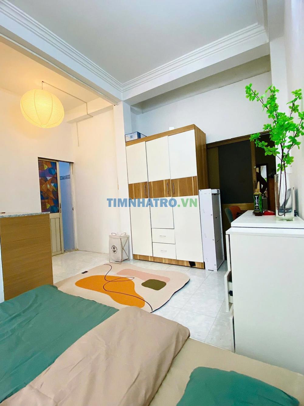 Studio 30M2 - Bancol Lớn Có Vườn Hoa - Ngay Nowzon, Q1 - Free 2 Xe - Giặt Sấy