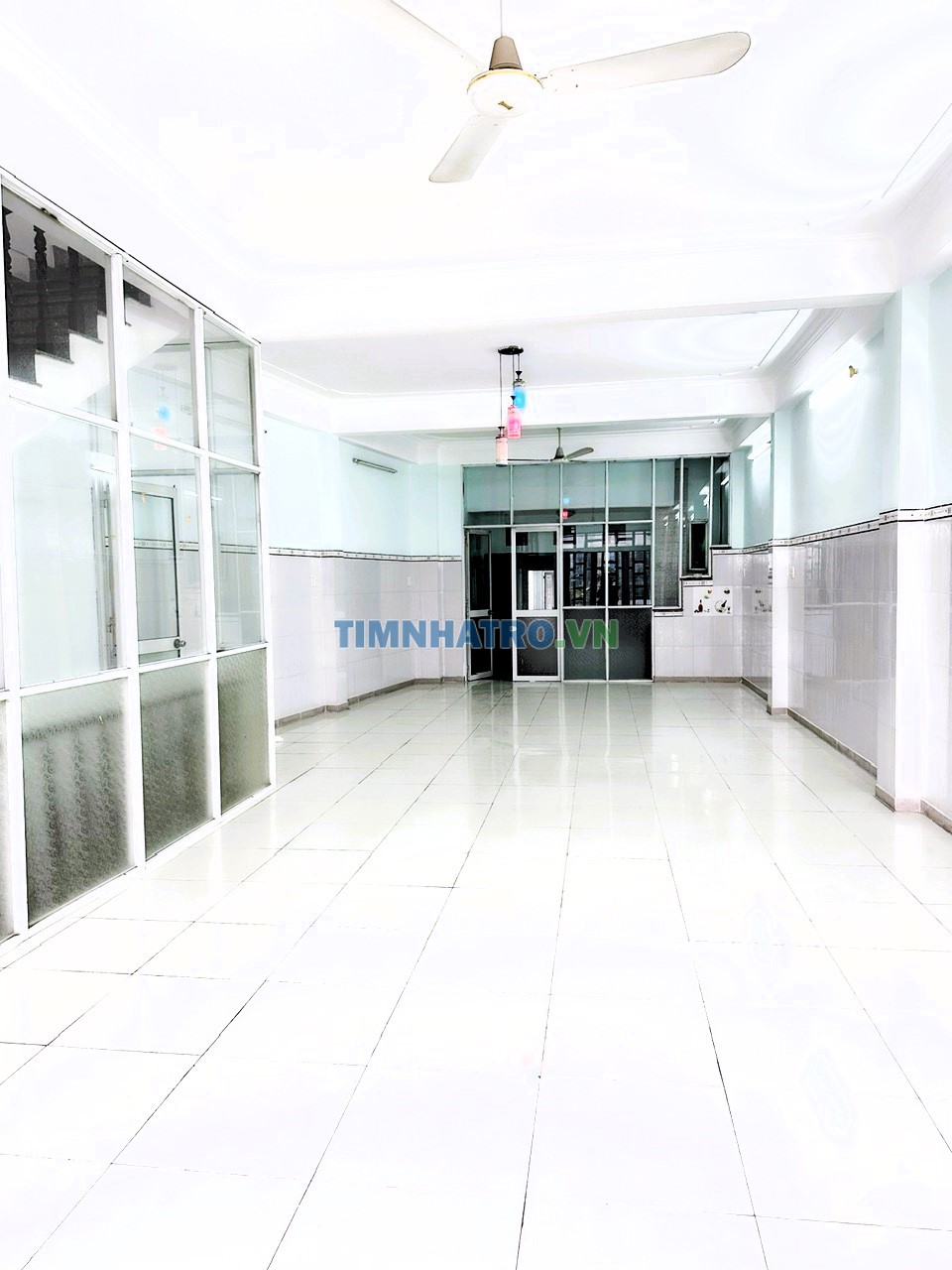 Cho Thuê Nhà 1T3l 710M2 Mặt Tiền Đường Kha Vạn Cân - Linh Đông