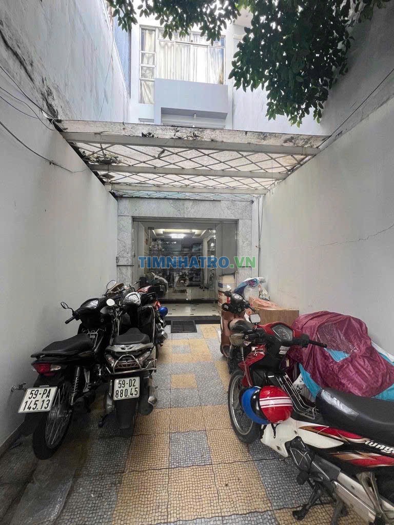 Cho Thuê Nhà Dt 136M2, 4Pn Cộng Hoà P13 Tân Bình