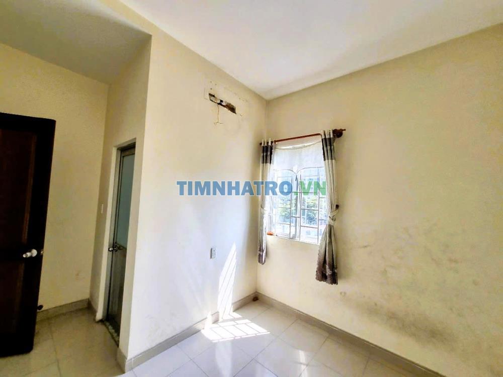 Cho Thuê Nhà Nguyên Căn Mặt Tiền Đường 3, Trường Thọ, 7Pn, 250M²