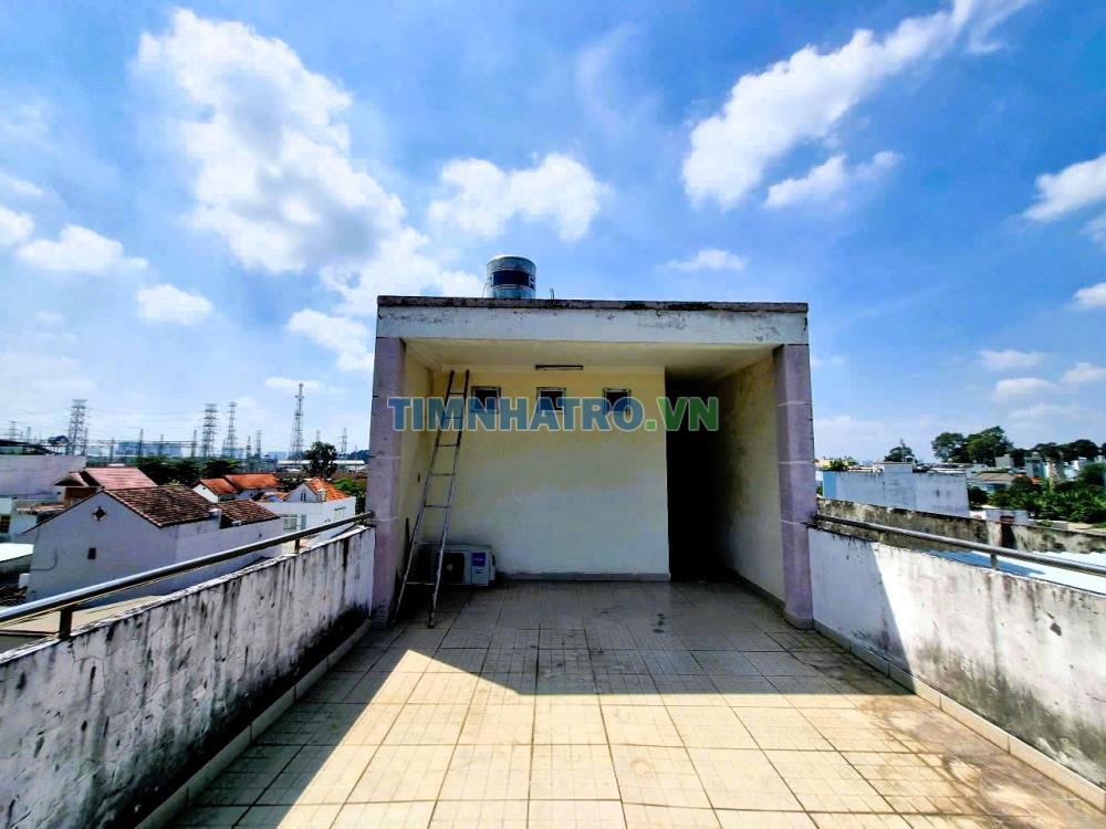 Cho Thuê Nhà Nguyên Căn Mặt Tiền Đường 3, Trường Thọ, 7Pn, 250M²